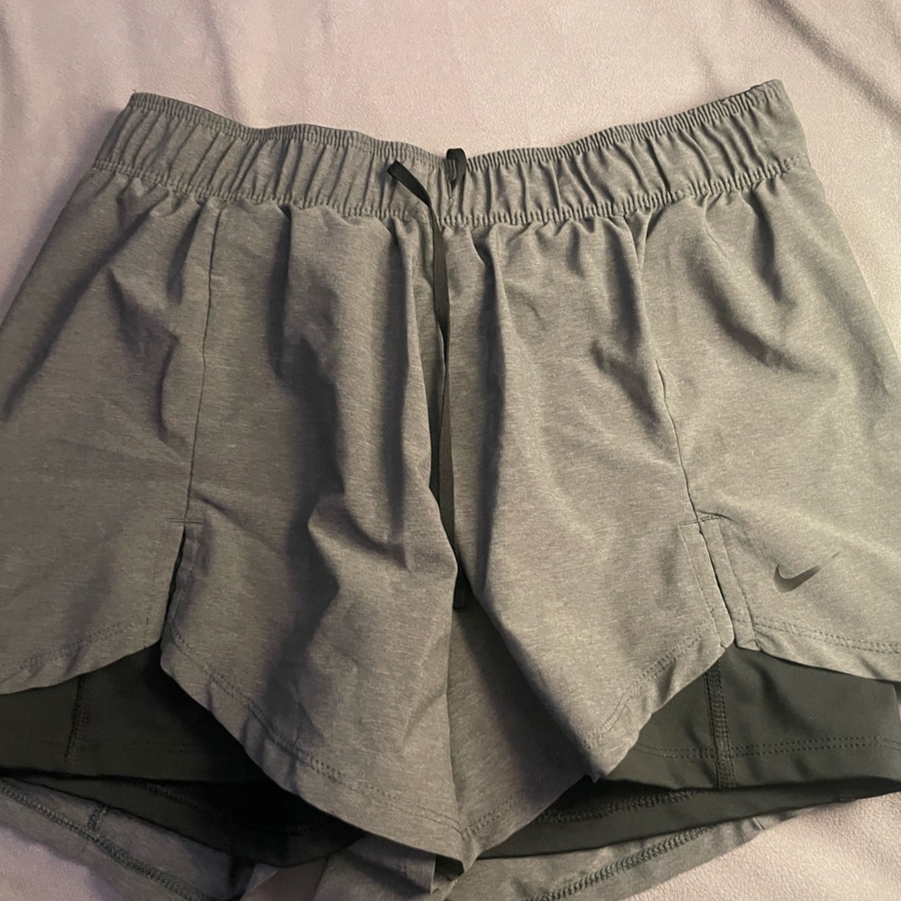 Nike women shorts
